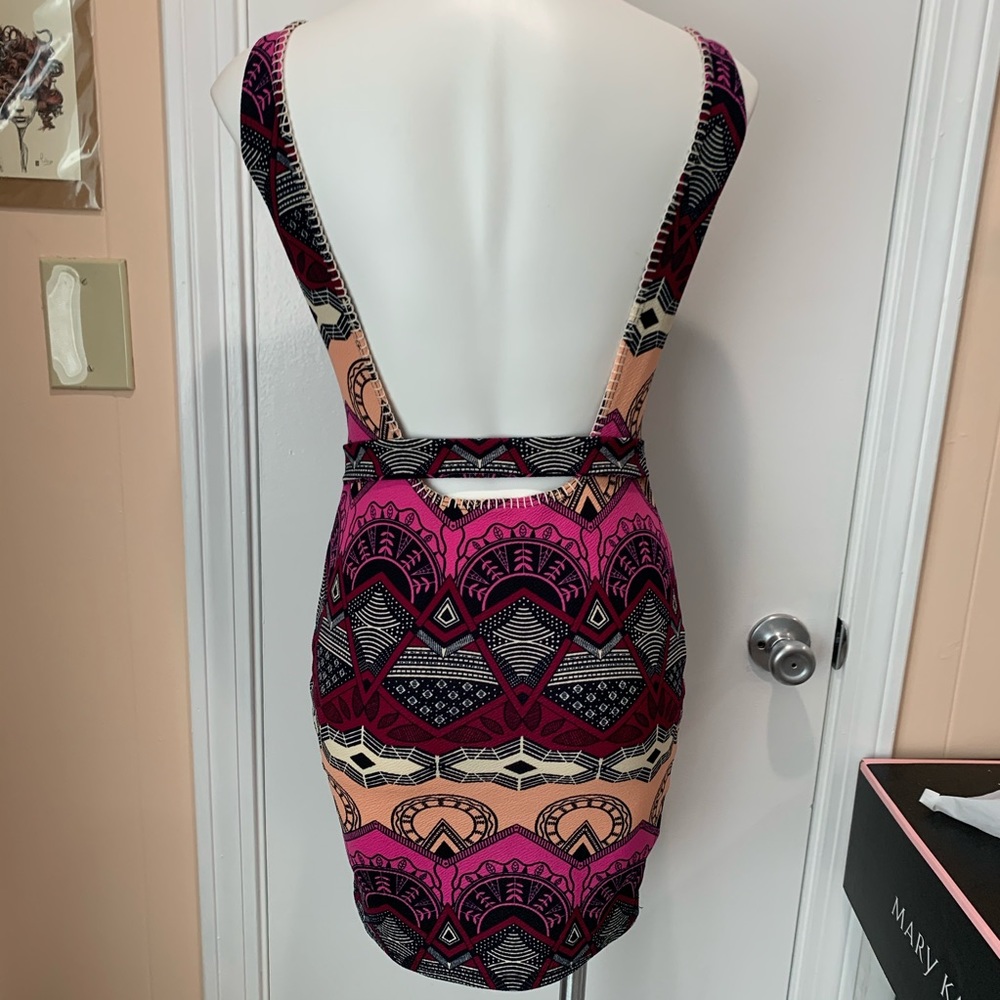 Patterned Mini Dress - Picture 3 of 4